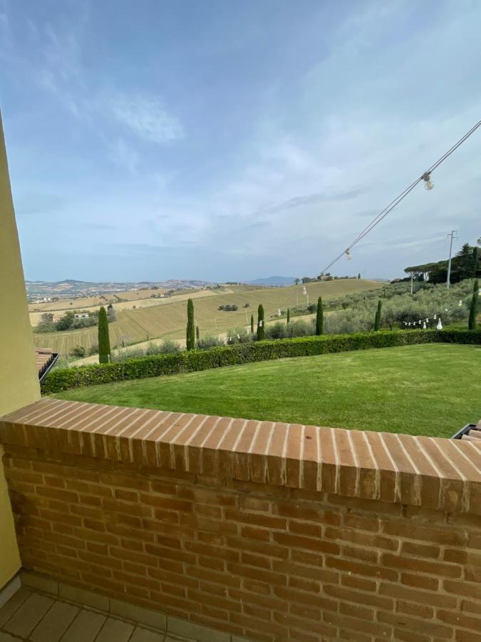 Villa Parco Fibonacci Montefano Exterior foto